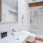 Castle & Wellness Penzion 4*