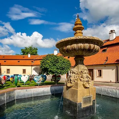 Castle & Wellness Penzion 4*